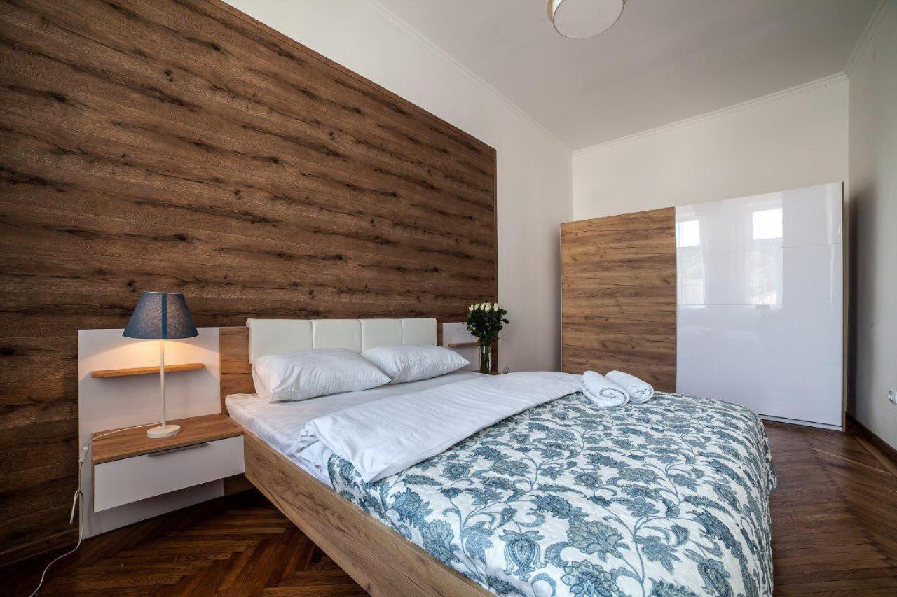 לבוב Apartament On Kulisha Street מראה חיצוני תמונה